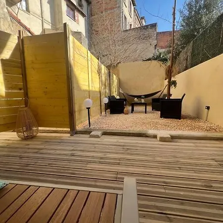 Apartamento 1 Intra-muros Avec Jardin *